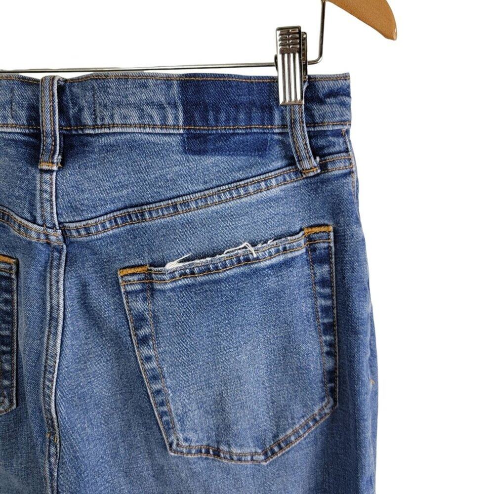 The Abercrombie & Fitch Ankle Straight Ultra Rise Jeans Womens size 31/12 Blue - Picture 8 of 8